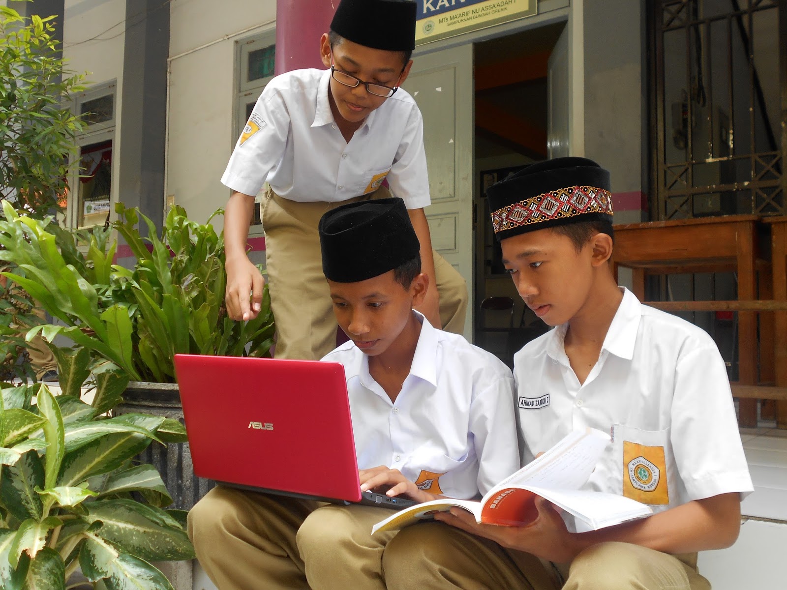 Kombinasi Kegiatan Akademik dan Non-Akademik yang Ideal: Membangun Keseimbangan dalam Kehidupan Siswa