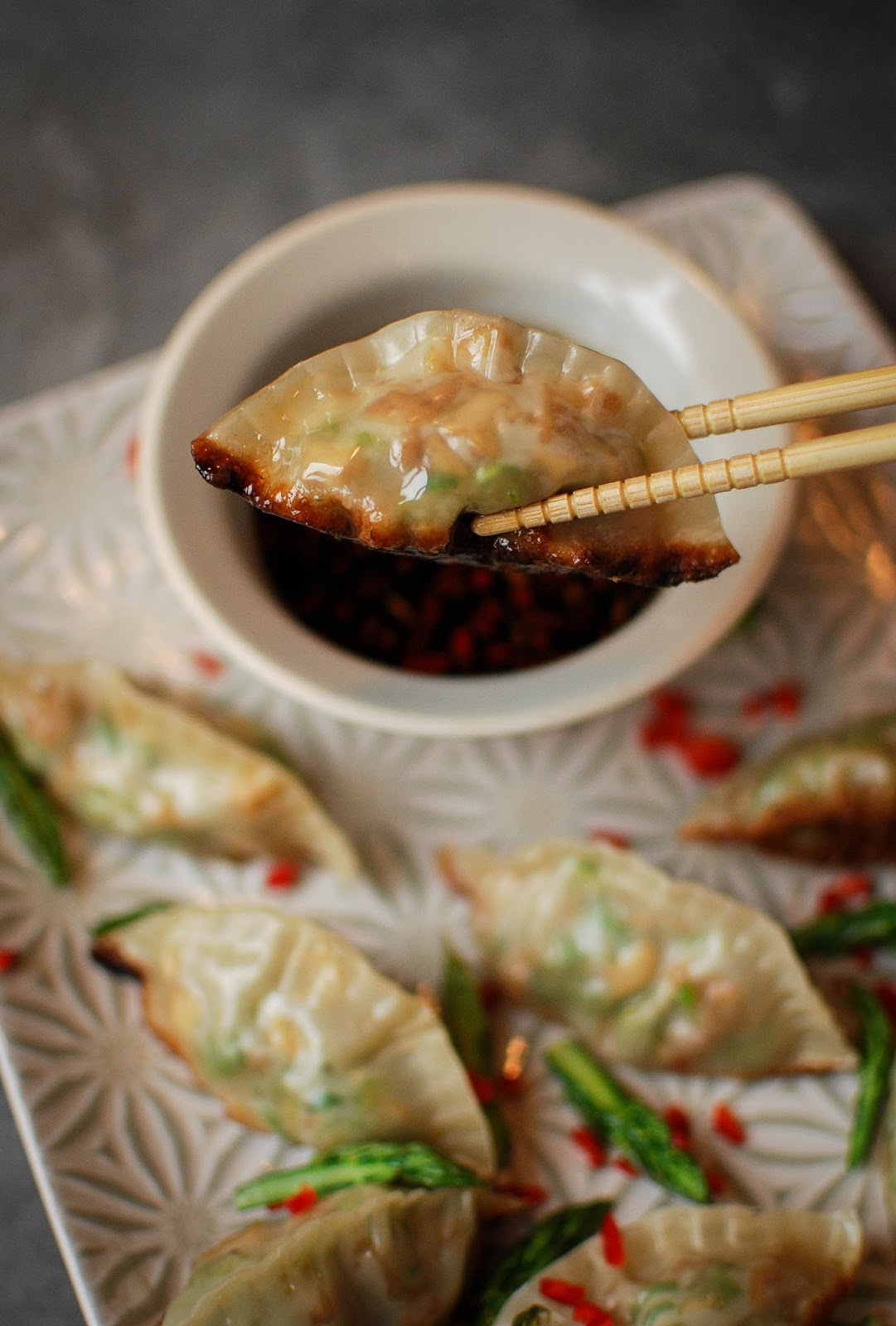 These little steamed dumplings are the perfect treat for vegan and vegetarian diets.