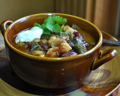 Quick Green Chile Stew, another easy vegan soup ♥ AVeggieVenture.com
