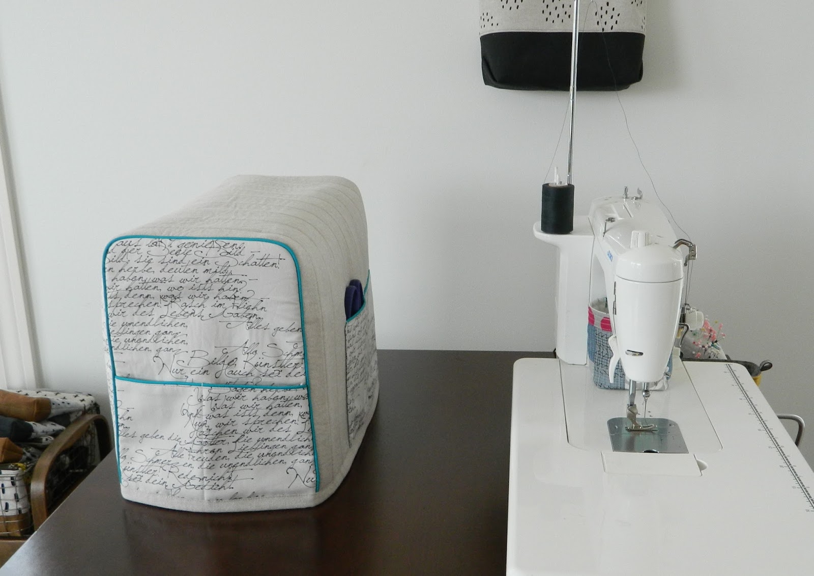 sewing machine cover