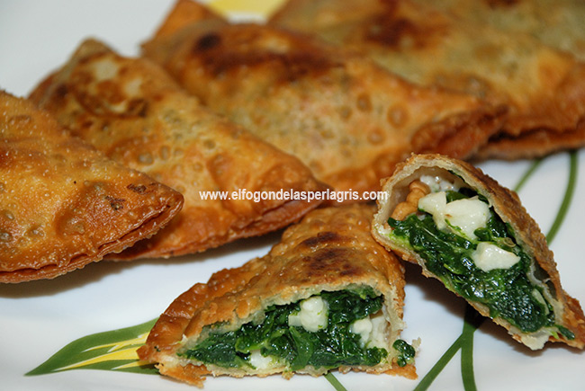 Empanadillas de espinacas y queso Empanadillas de espinacas y queso
