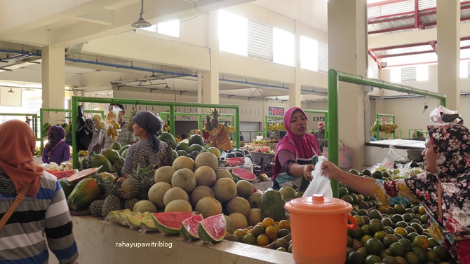Diagram Venn Tentang Pasar Tradisional Dan Pasar Modern
