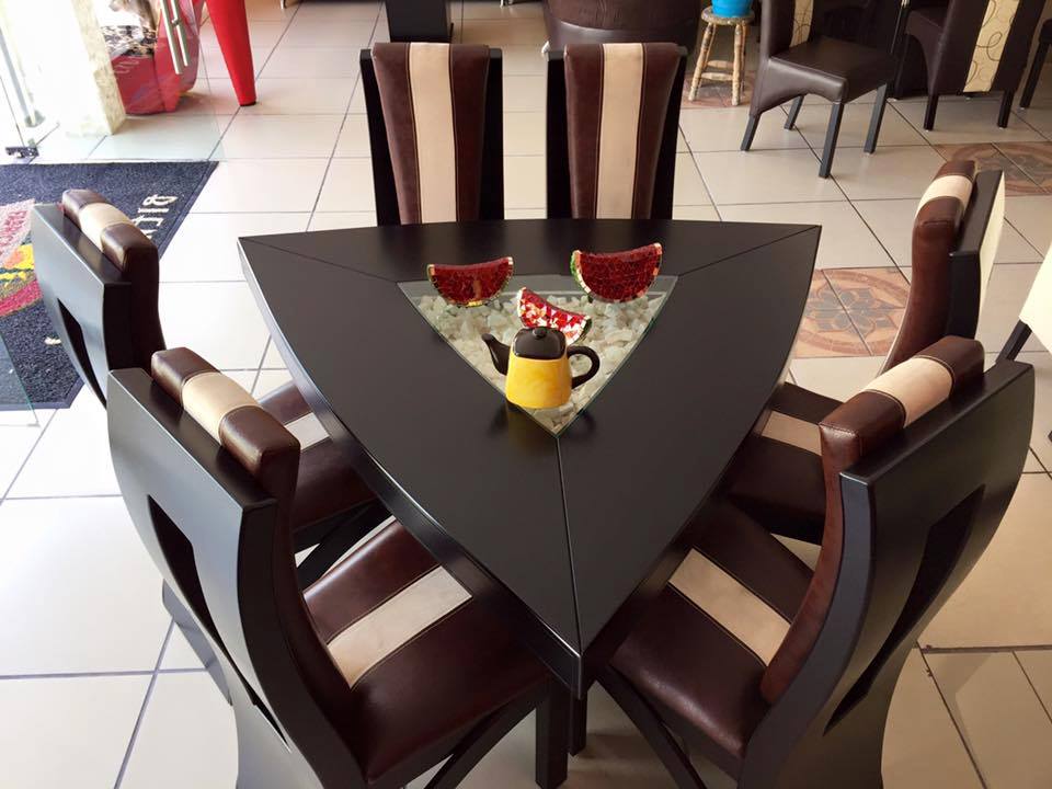 20 Modern Dining Room Table & Chairs That Will Set Your Table With