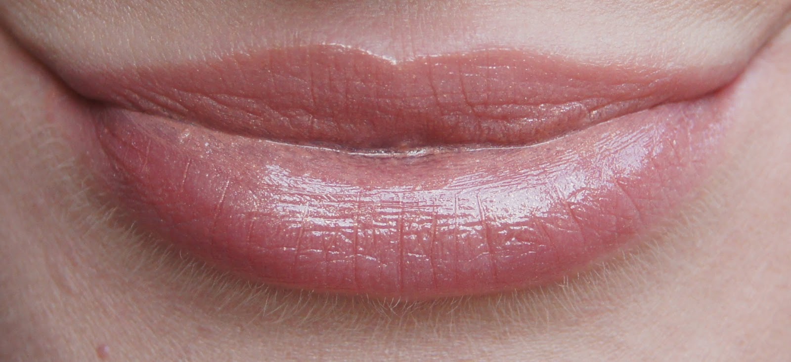Tom Ford 01 In The Buff Lip Color Sheer Lipstick Review + Swatch