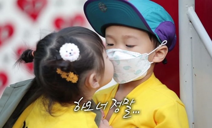 이미지에 대체텍스트 속성이 없습니다; 파일명은 5ef60uyu404v716k8uv3.jpg 입니다.