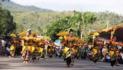 15 Festival Wisata Budaya Nusa Tenggara Barat 2016 Festival Senggigi