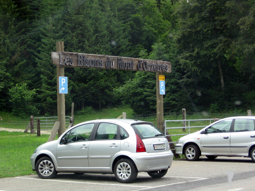 Intrarea la Les Bisons du Mont d'Orzeires
