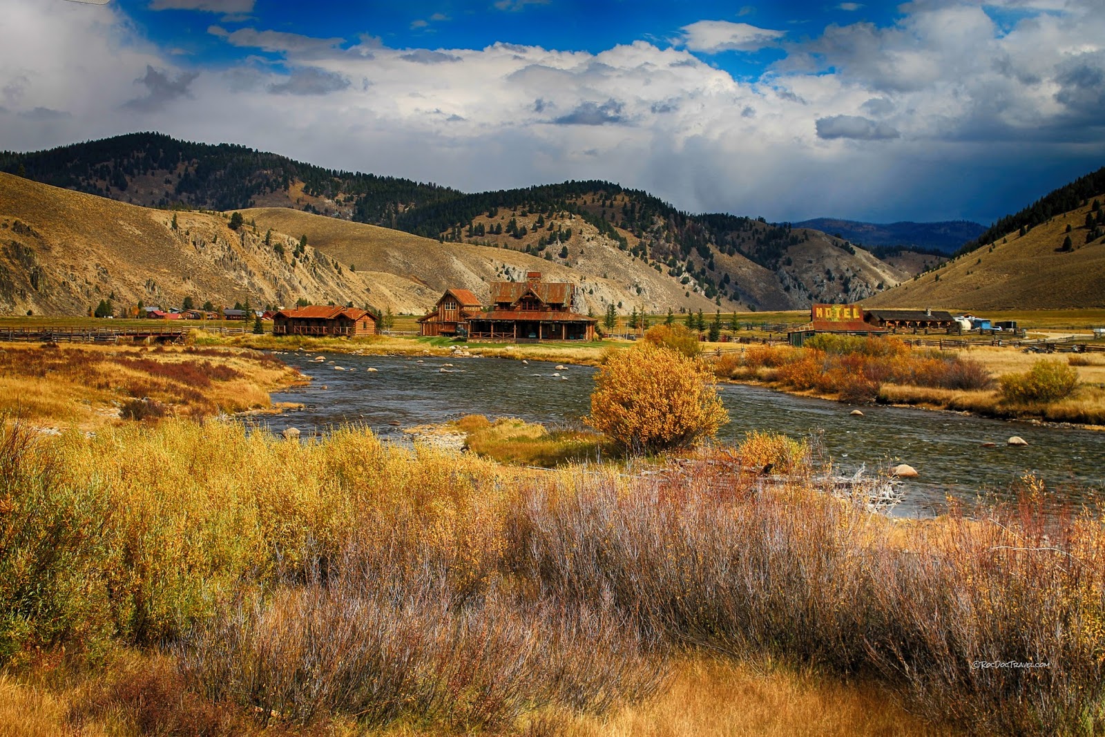 Upper Salmon River, Idaho Autumn Roc Doc Travel