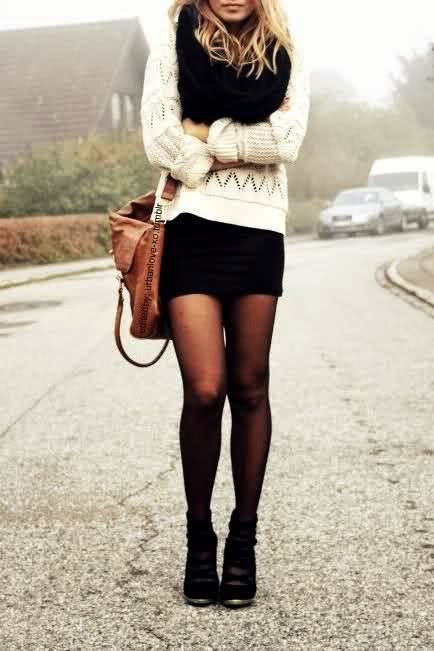 falda negra corta pegada