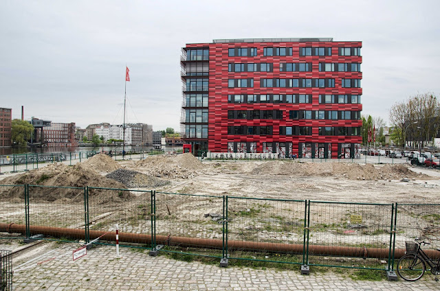 Baustelle Urban Living at Osthafen, Stralauer Allee 36, 10245 Berlin, 11.04.2014