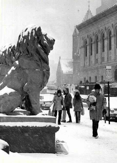 Former Hotel Kensington lions - Copley Square - Boston, Massachusetts Former, Hotel Kensington, lions, Copley Square, Boston, Massachusetts