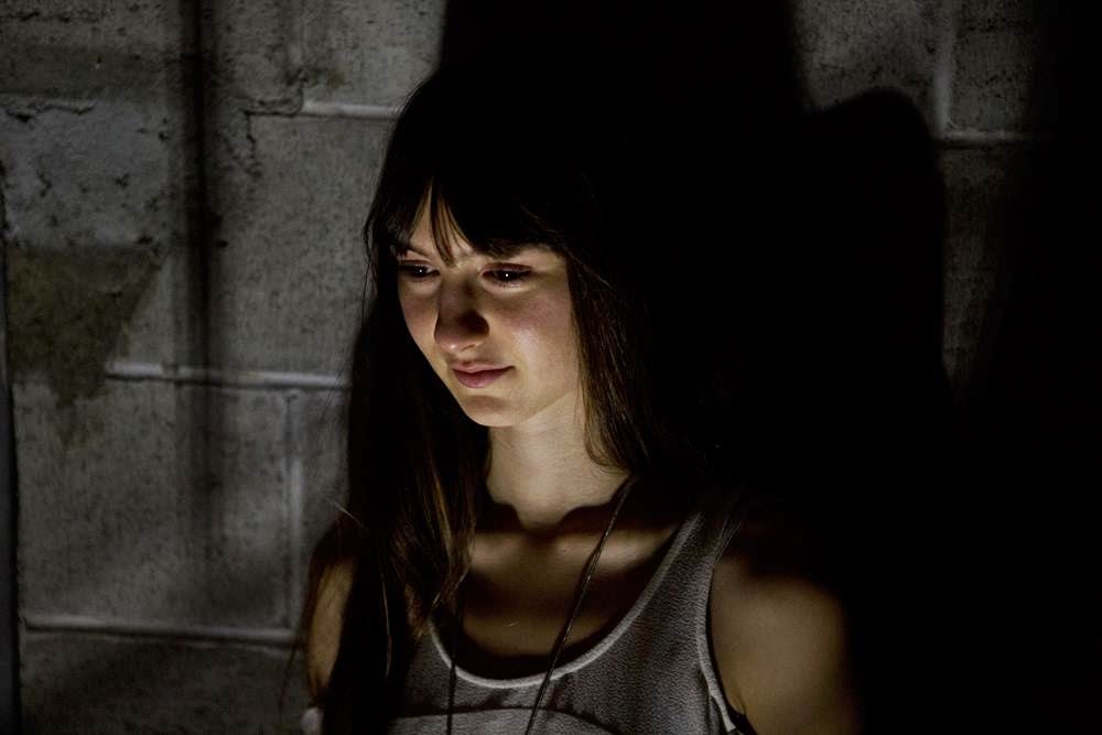 Weyes blood the innocents. блуд ханг ганг. блуд ханг. блуд ханг. нгуен тэ конг.