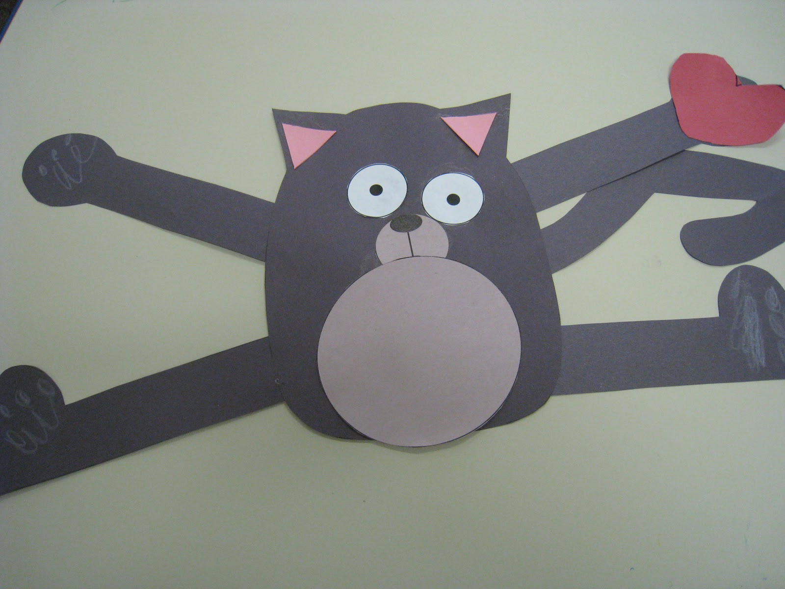 Mrs. Russell's Class: Love, Splat!