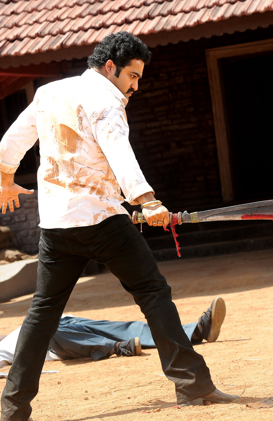 Dammu Movie New Stills - Wallwoods