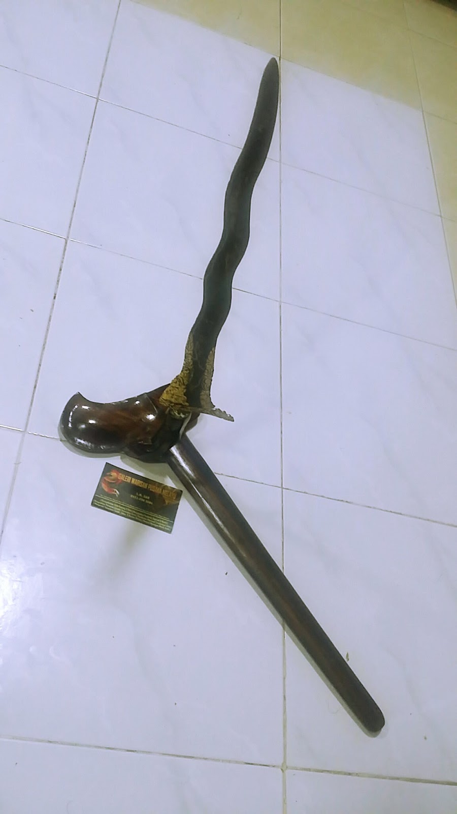 Selangkah Ke Alam Mistik Keris Dewa Semar Kinatah Emas Luk 7 selangkah ke alam mistik keris dewa semar kinatah emas luk 7