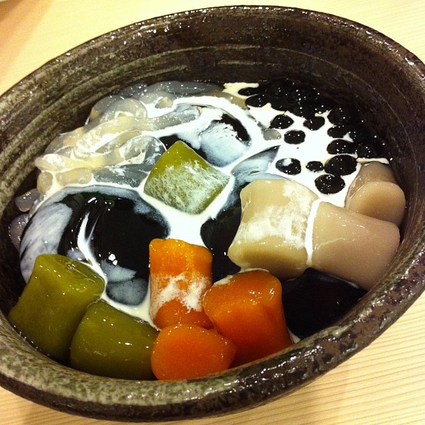 I Need To Tell The World From My Perspective Zen Q Taiwanese Desserts