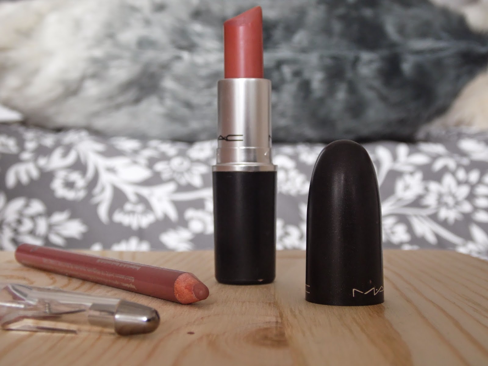 Mac lipstick next to lipliner