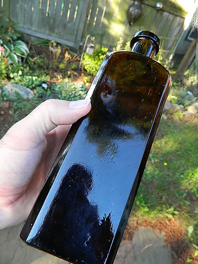 Western Bottle News: More on the Rare Peruvian Bitters