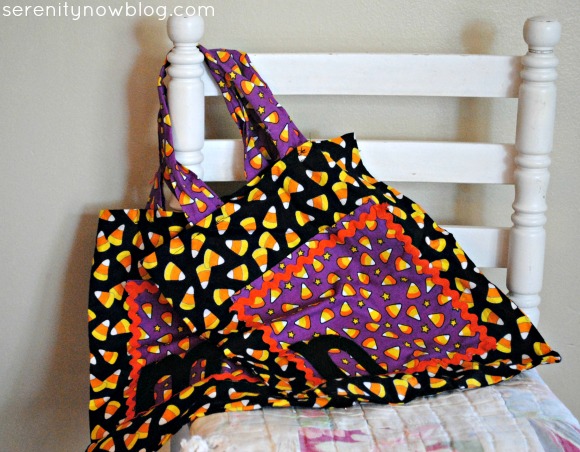 Homemade Trick or Treat Bag Tutorial, from Serenity Now