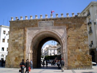 Puerta Francia, Medina Tunez