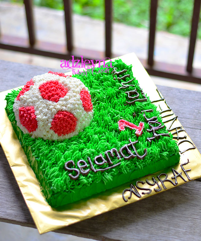Adzleyna Bakery and Craft (ABC): Kek Bola Sepak: Happy Birthday Asyraf