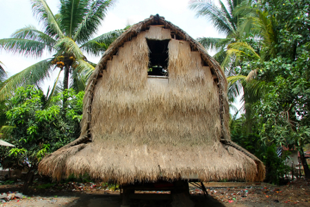 Bale Lumbung ~ TENTANG LOMBOK