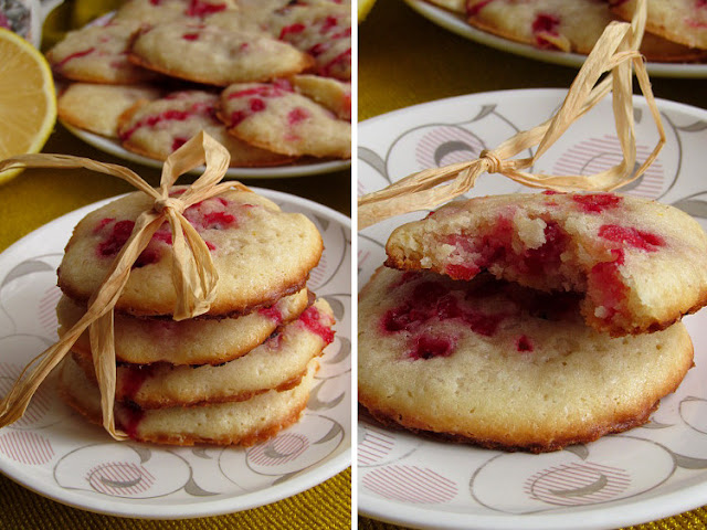 Лимонное печенье с красной  смородиной