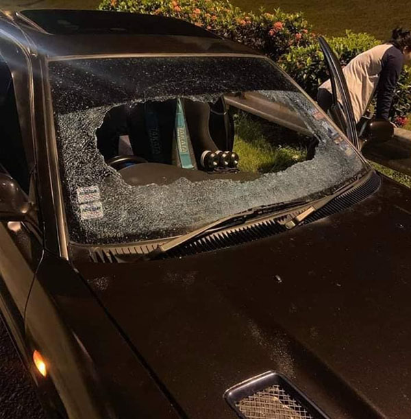 Cermin depan pecah angkara objek keras dibaling dari atas jambatan