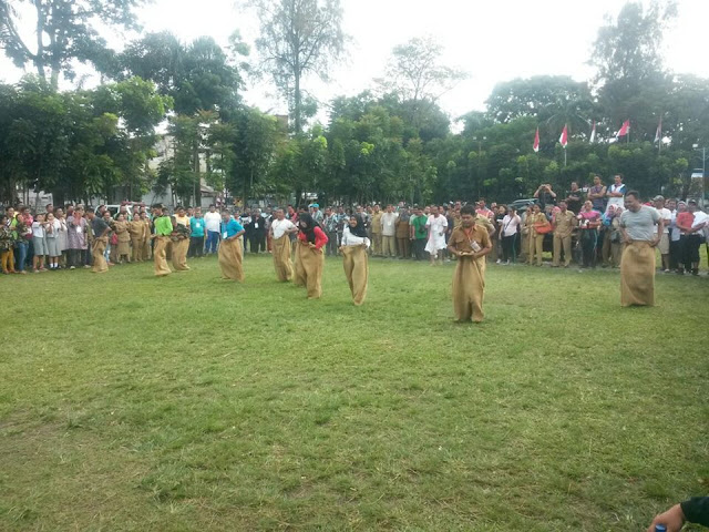 Live Report: Seru, Lomba Lari Goni di Pematangsiantar Untuk Meriahkan HUT RI Ke 72 Live Report: Seru, Lomba Lari Goni di Pematangsiantar Untuk Meriahkan HUT RI Ke 72