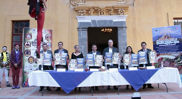 Presentan Cartelera y Festival Gastronómico San Andrés Cholula 2018