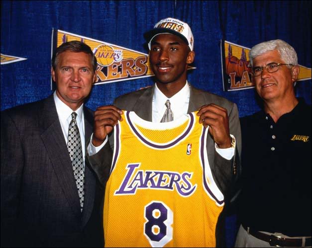 Kobe NBA'e geldiğinde dünya ne haldeydi?