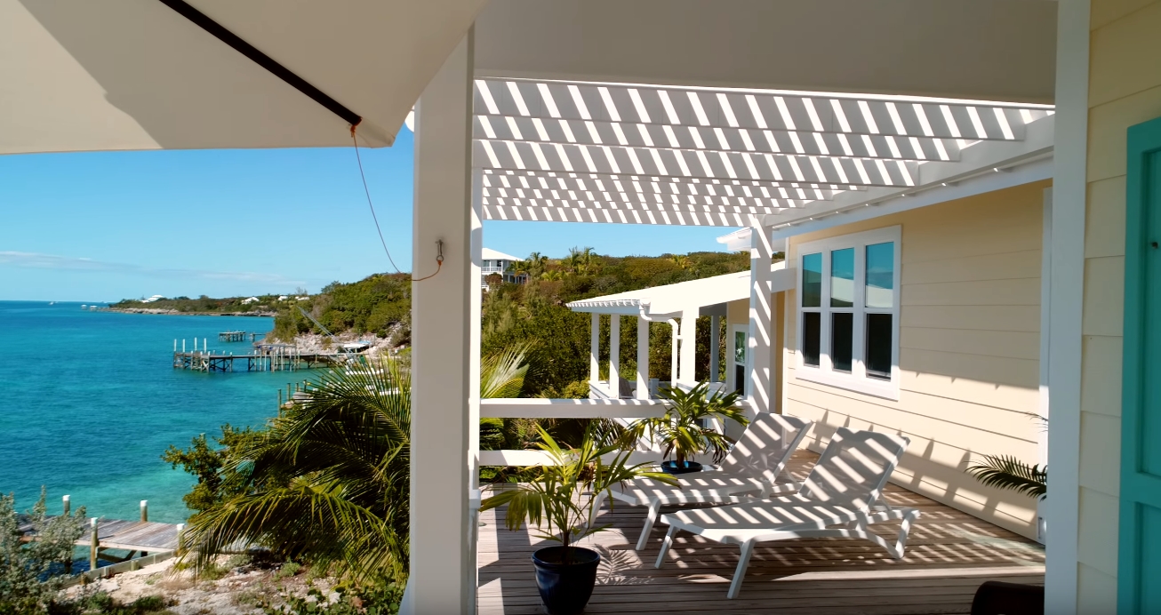 12 Photos vs. Coco Di Mama Bahamas vs. Home Interior Design Tour