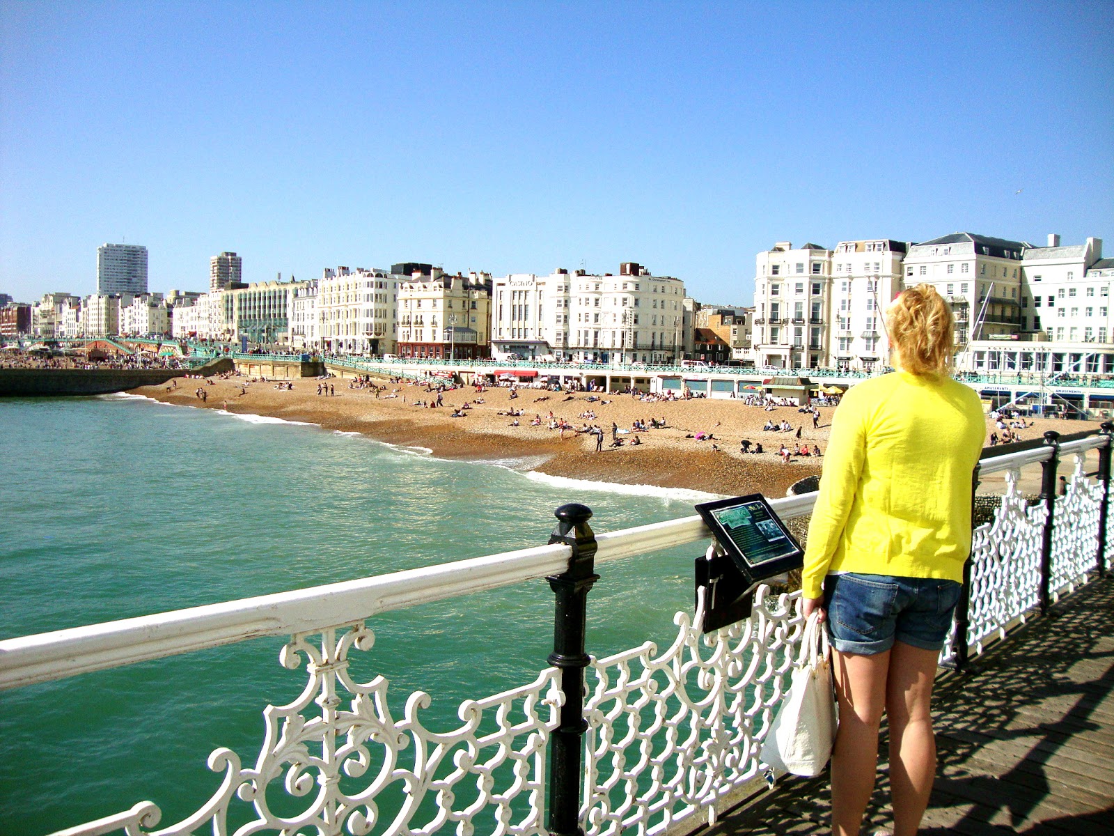 Friday @ Brighton Beach, UK - Modern Wife Life