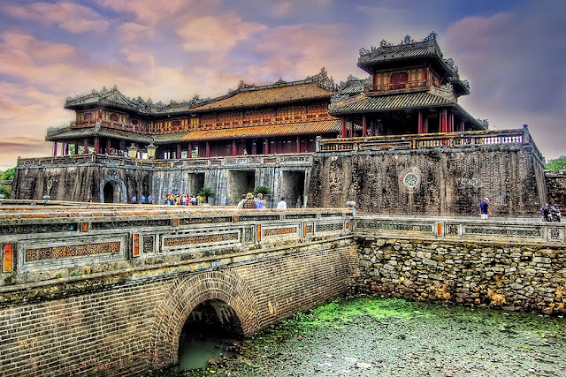 Top 8 Nice Places to Visit in Vietnam hue Top 8 Nice Places to Visit in Vietnam hue