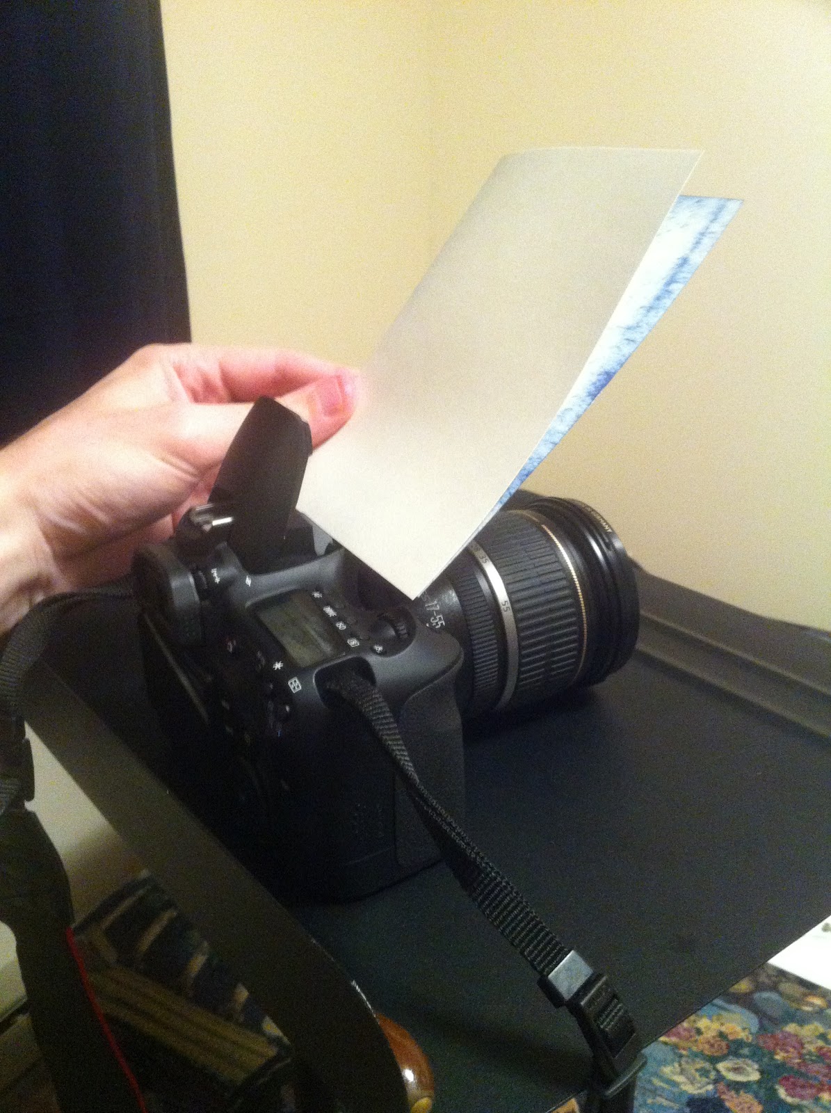 James' Ordinary Guy Reviews Bouncing the builtin flash on a Canon 60D