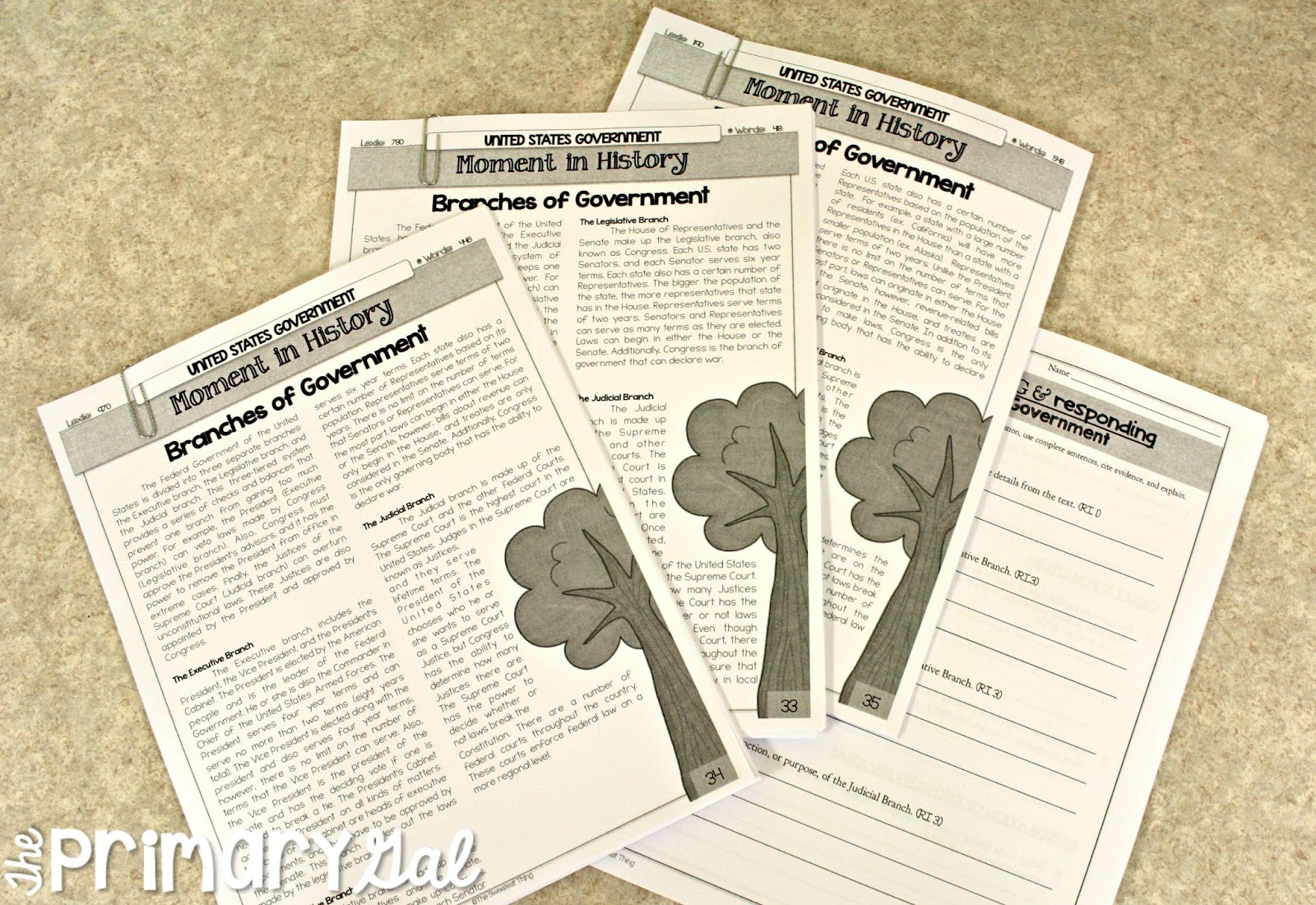 Ten Simple and Easy Ways to Differentiate Do you struggle to differentiate during centers or small group time? Utilizing these 10 simple and easy steps could be the solution to allow all of your students to work at their own level! These ideas include templates and FREEBIES that are ready to be customized for your classroom. Perfect for easy instructions, and activities for kids to learn on their own level. Your upper elementary students will have fun choosing how they learn! {FREEBIE, upper elementary, differentiate}