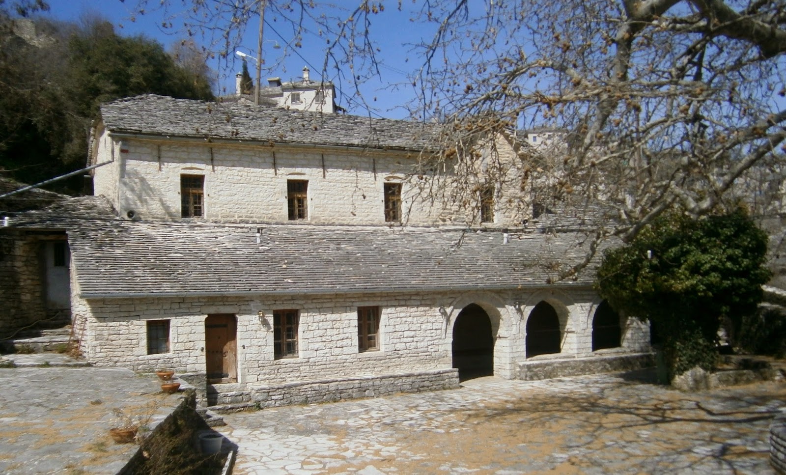 ναός των Ταξιαρχών στη Βίτσα Ζαγορίου