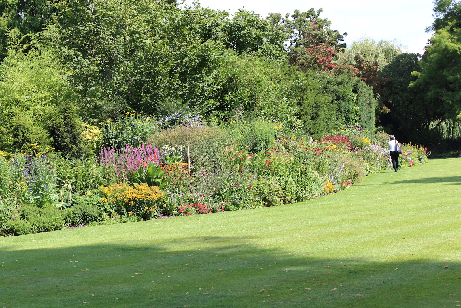Mark & Ita Go to Europe Clare College Gardens