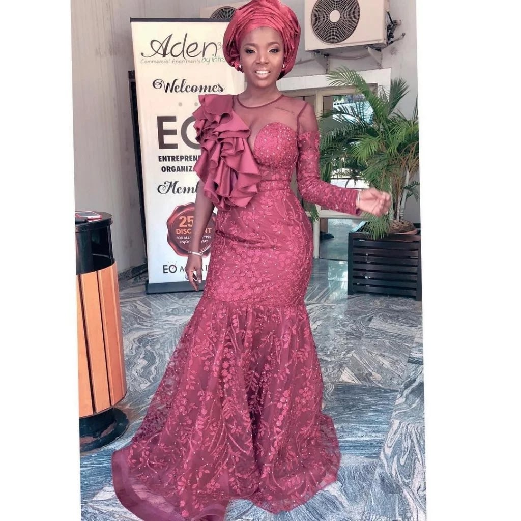 Wanna Be a Trendsetter- Checkout These Eye-popping Aso-Ebi Styles