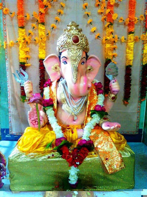 Maha Ganapati Mool Mantra - Ganesha Mool Mantra | Hindu Devotional Blog