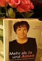 das Cover zeigt Frau Käßmann, sie lächelt