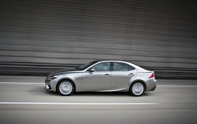 IS 2014 Lexus IS grey