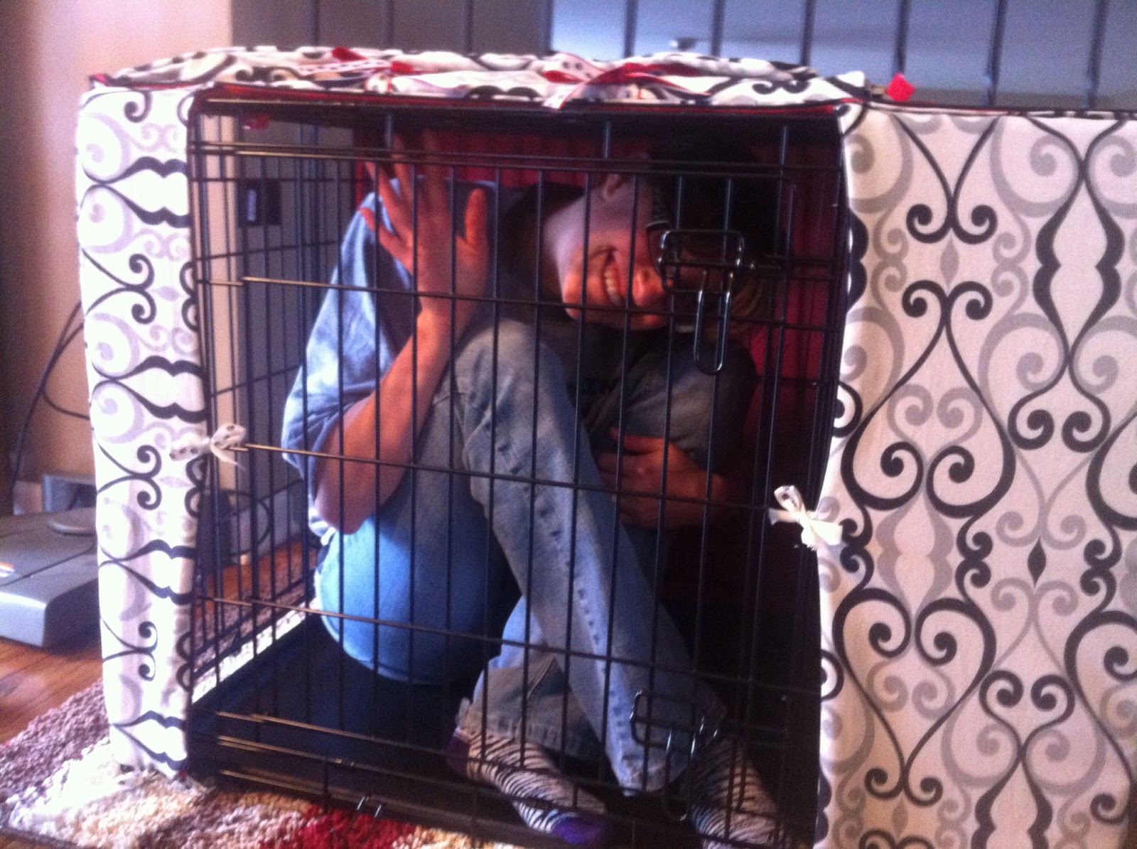keepin-crafty-diy-dog-crate-cover