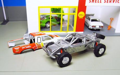 Hot Wheels Toyota Baja