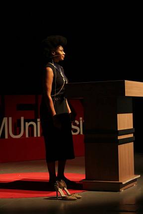 nse ikpe etim barefoot