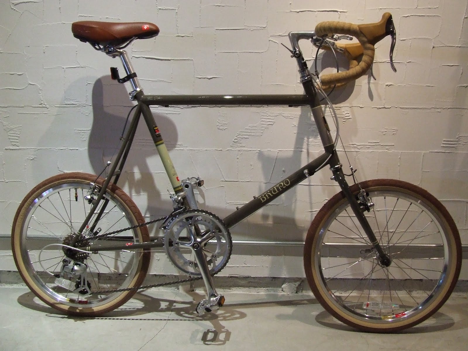 puncture proof mountain bike tyres