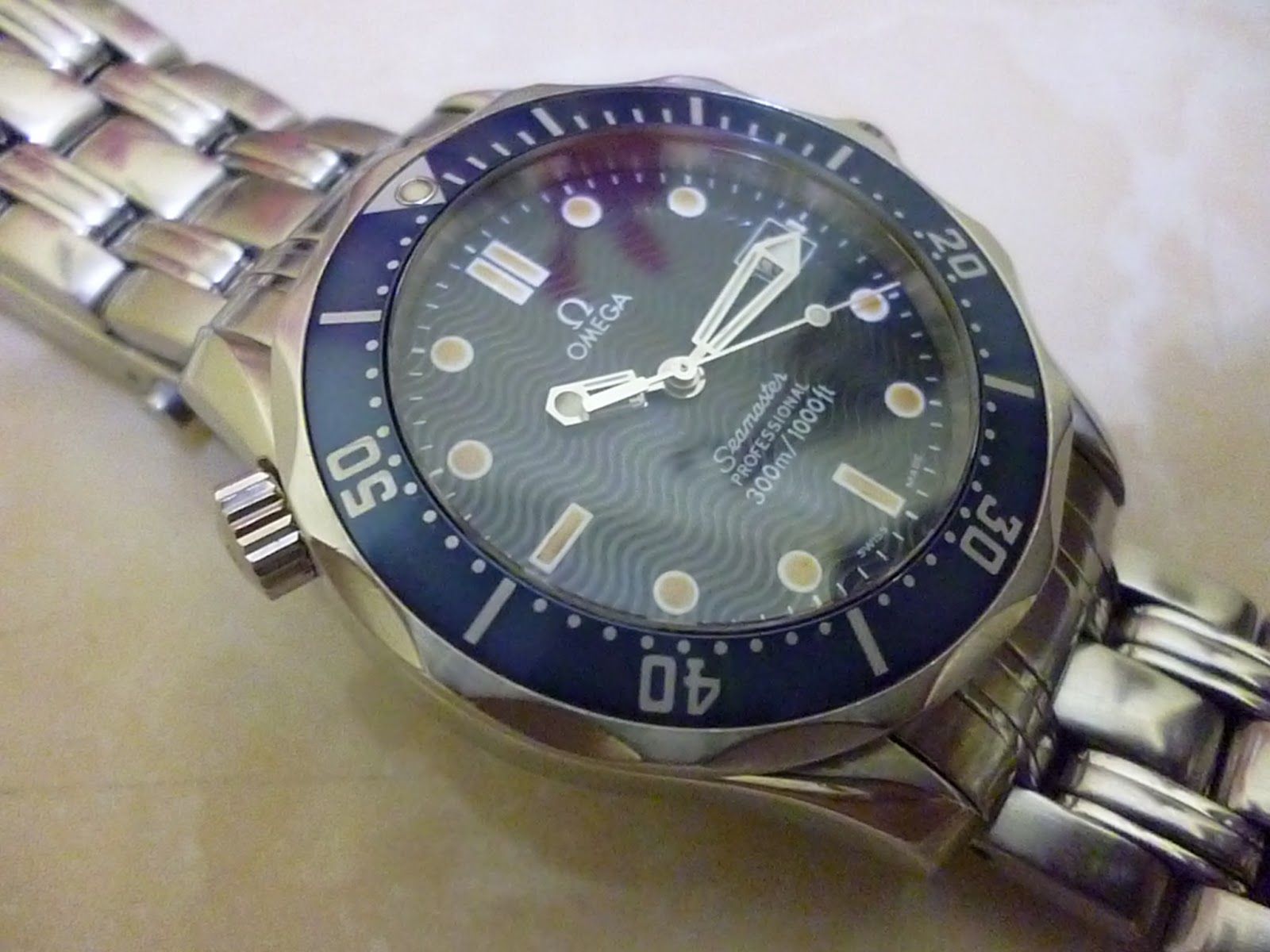 omega seamaster 300m professional quartz