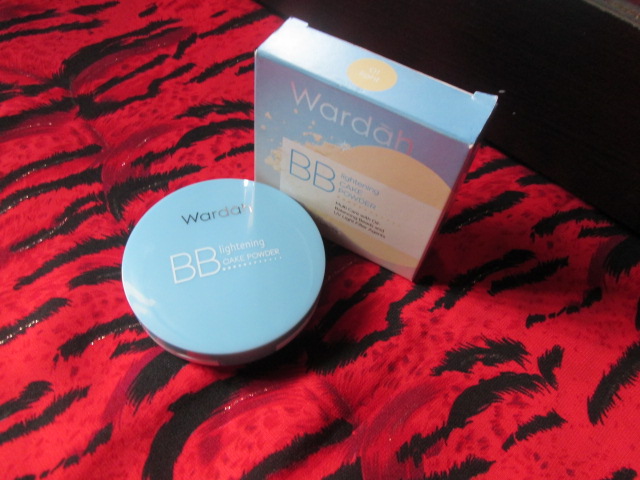 Review Wardah Lightening Bb Cake Powder Shade 01 Light
