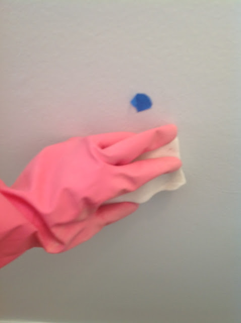 Cheater's Guide to Touching Up Wall Paint Cheater's Guide to Touching Up Wall Paint