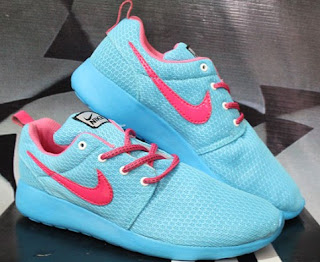 Model Sepatu Kets Nike Terbaru Merek Sepatu Kets Keren Wanita Yang Paling Banyak Dipakai